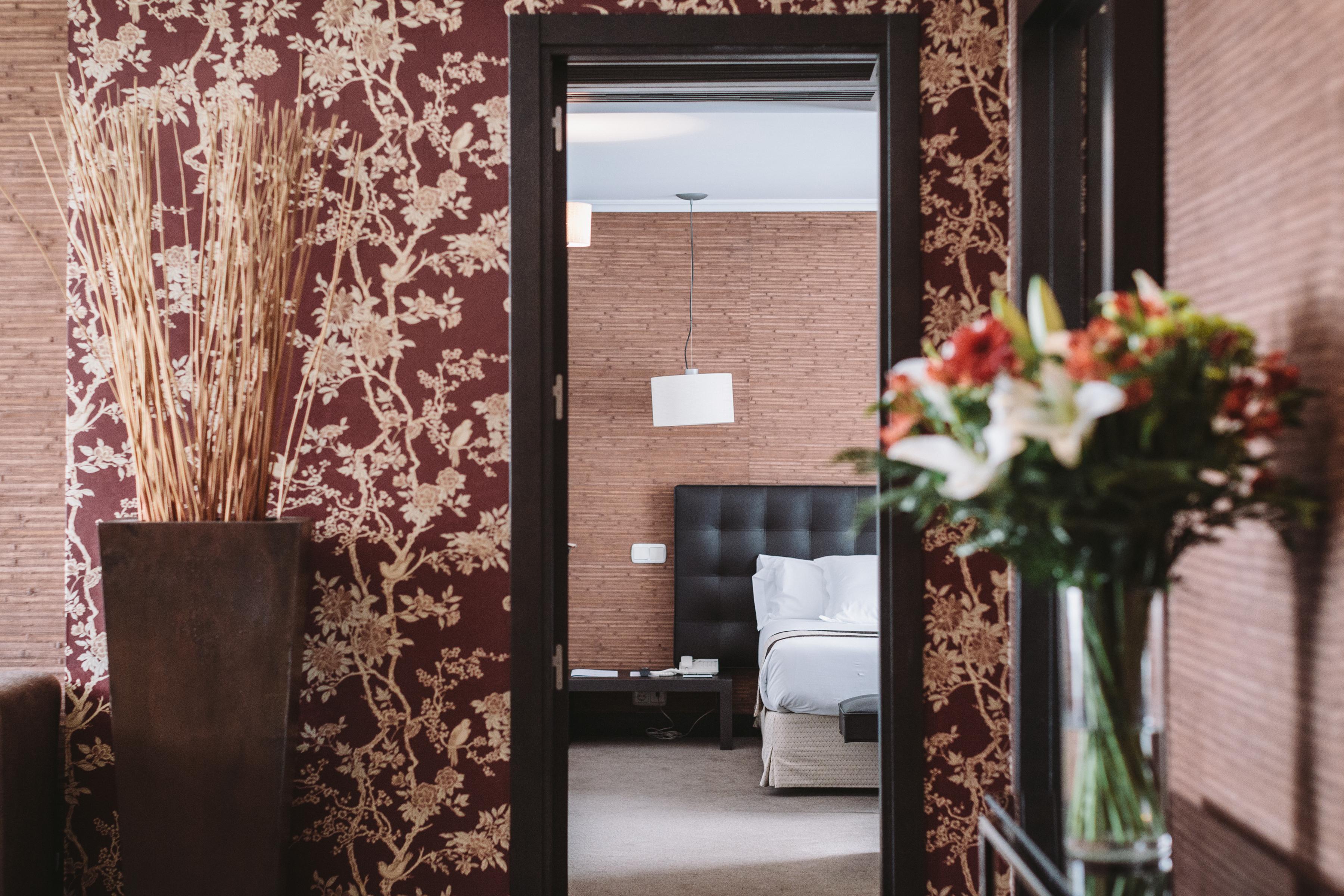 Ilunion Hotel