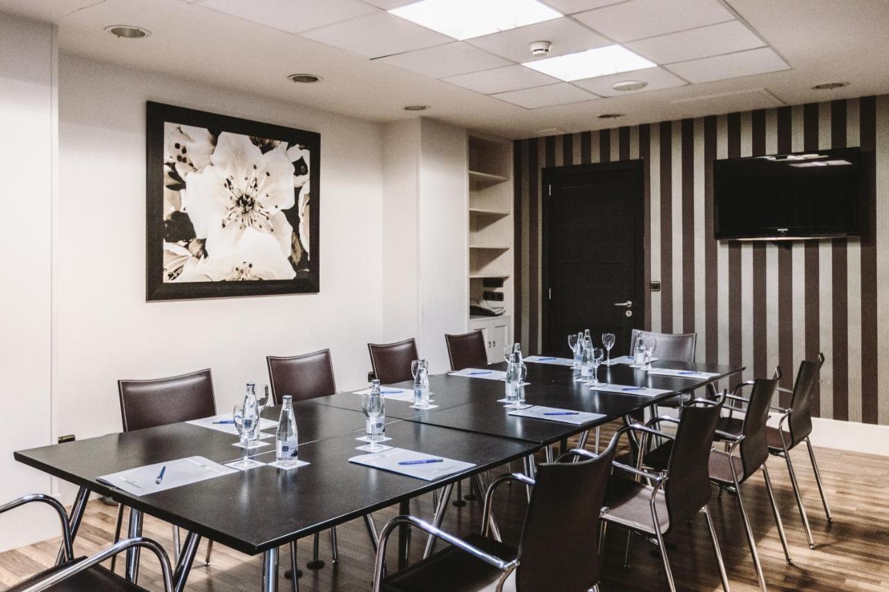 Ilunion Hotel 4*