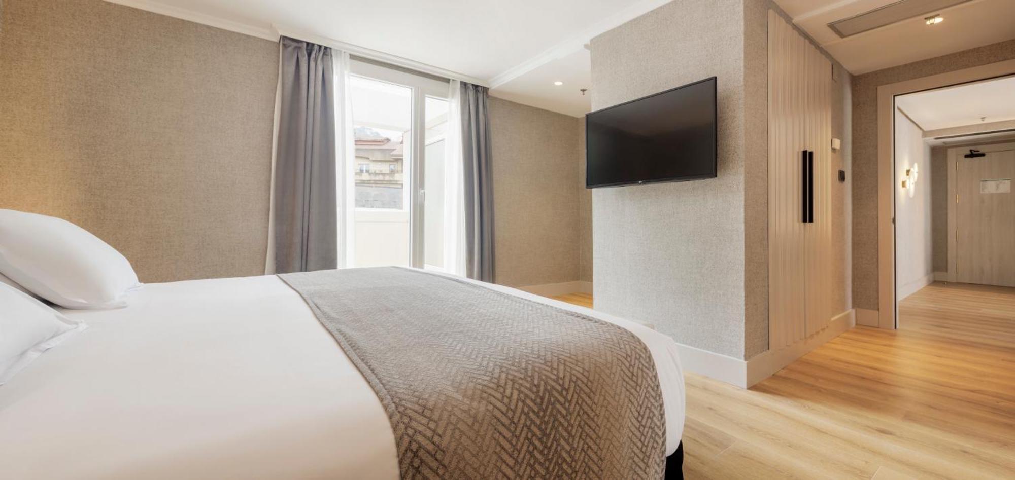 Hotel Ilunion 4*